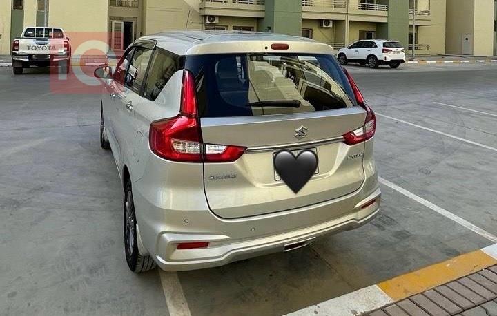 سوزوکی ئەرتیگا